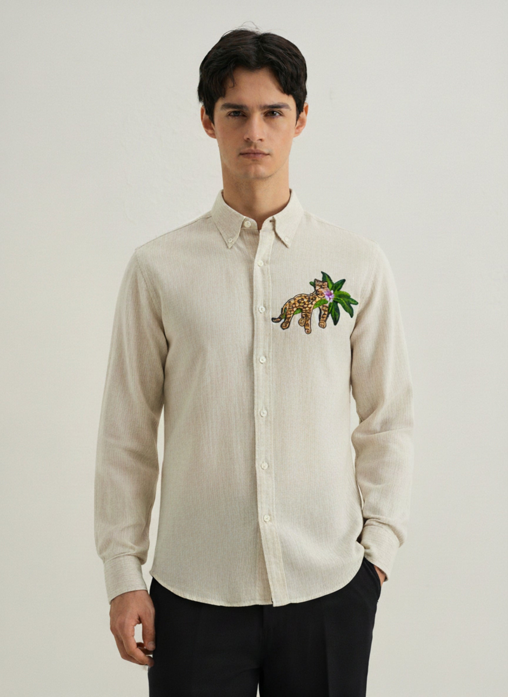 Men's Slim-Fit Shirt with Embroidered Leopard & Palm Leaf