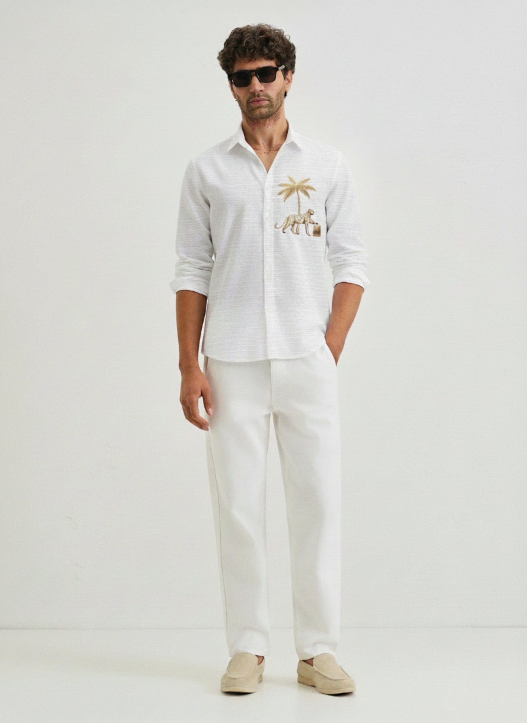 Men's Premium Poplin Shirt with Embroidered Cheetah Motif