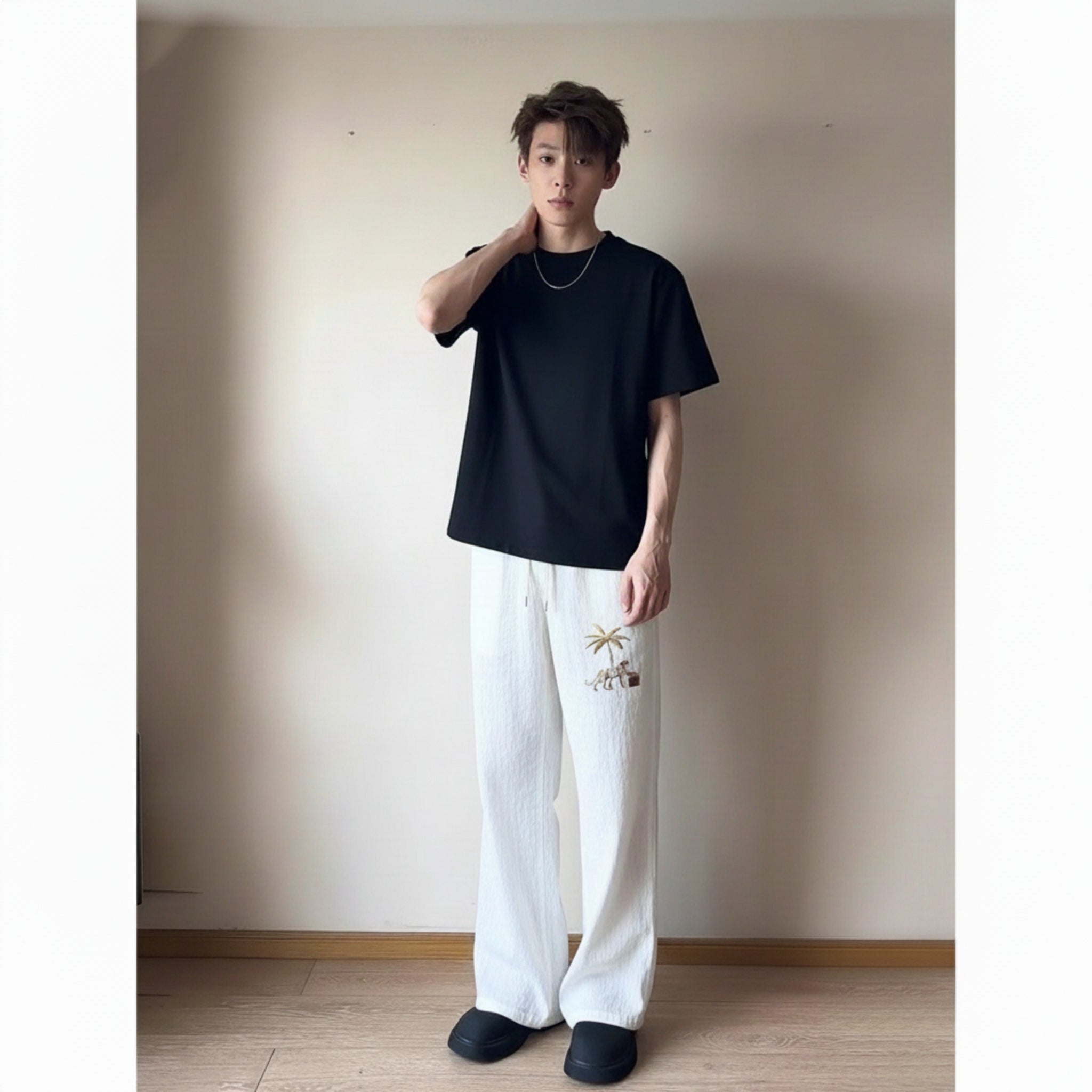 Palm Tree Embroidered Relaxed-Fit Trouser