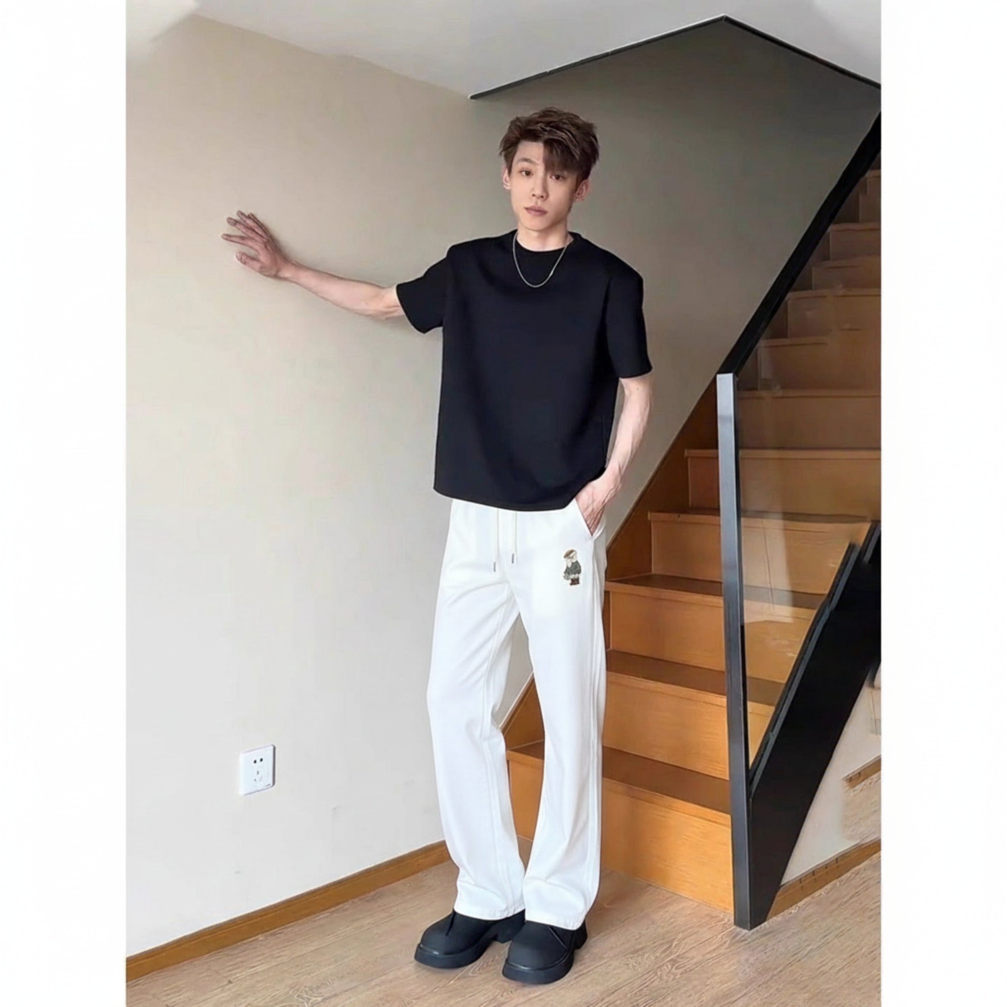 Penguin Embroidered Relaxed-Fit Lounge Trouser