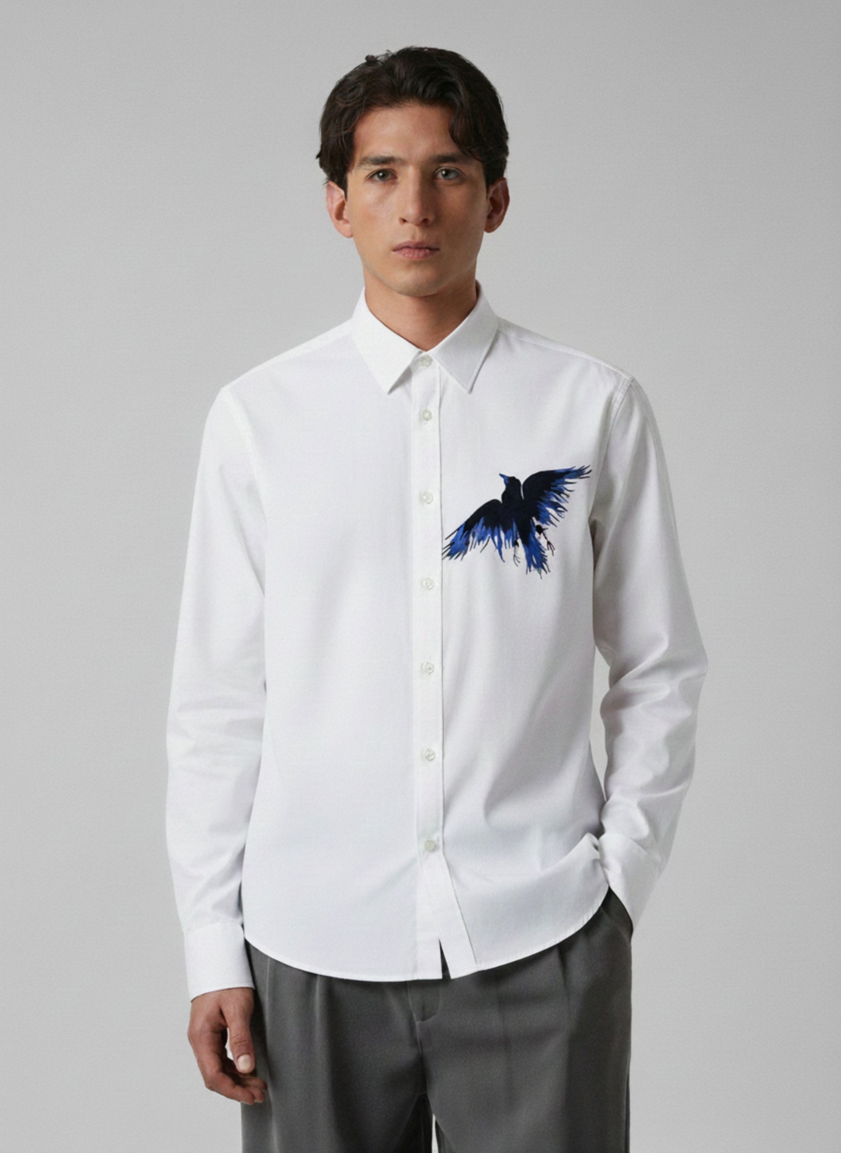 Men’s Linen-Blend Button-Down Shirt with Blue Raven Embroidery