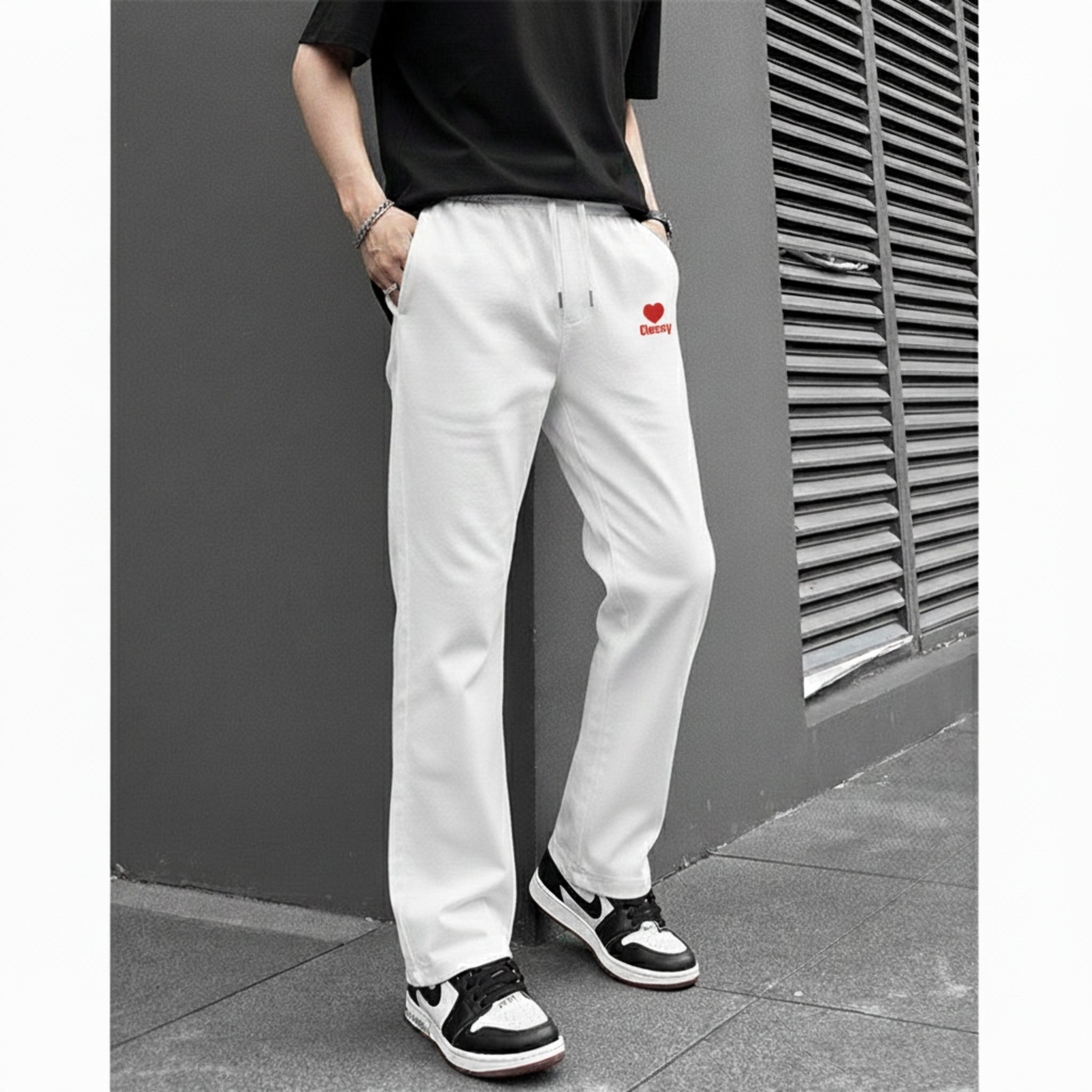 Classic Heart Accent Embroidered Relaxed-Fit Trouser