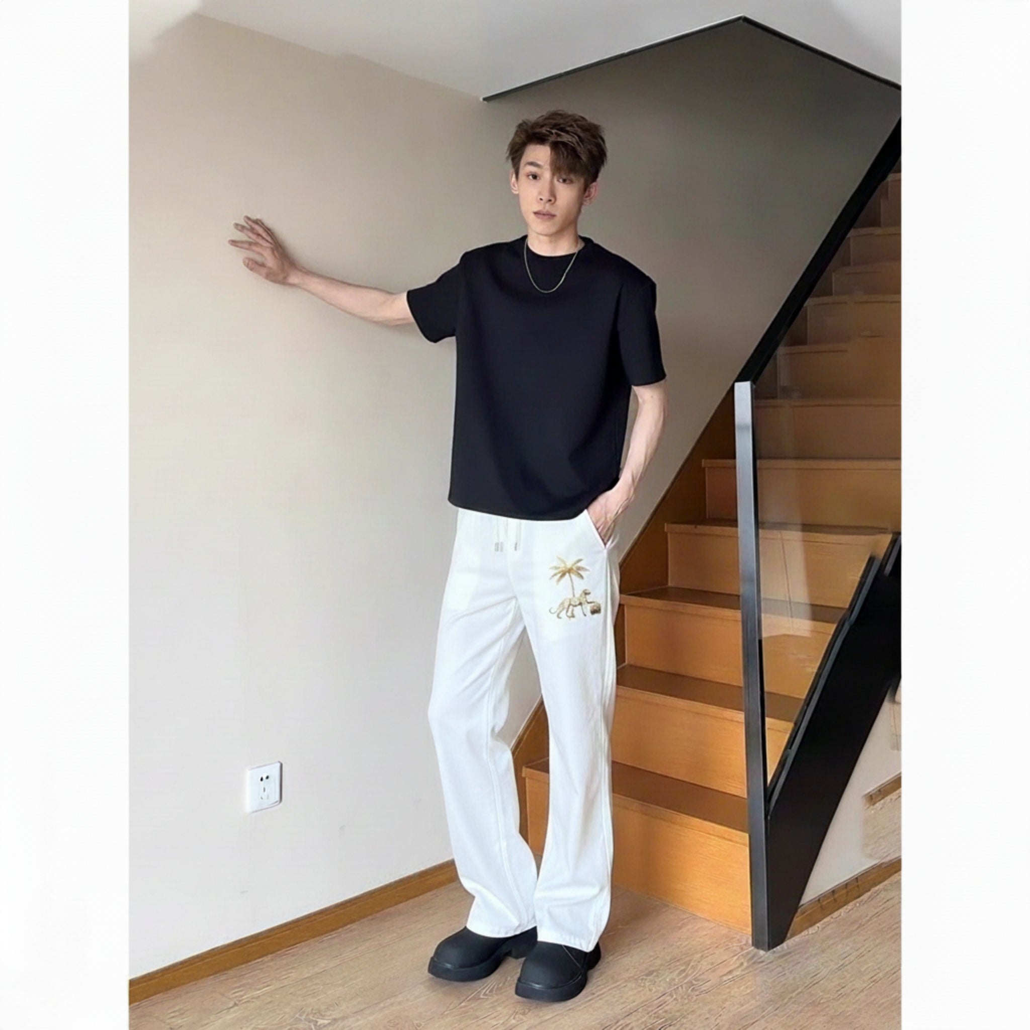 Palm Tree Embroidered Relaxed-Fit Trouser