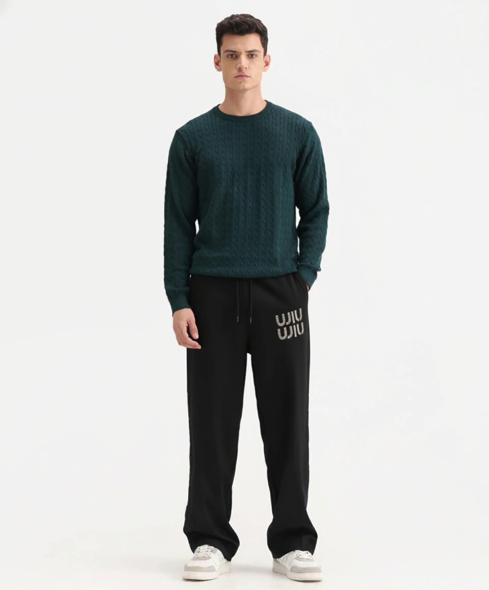 UJW Essential Drawstring Trouser