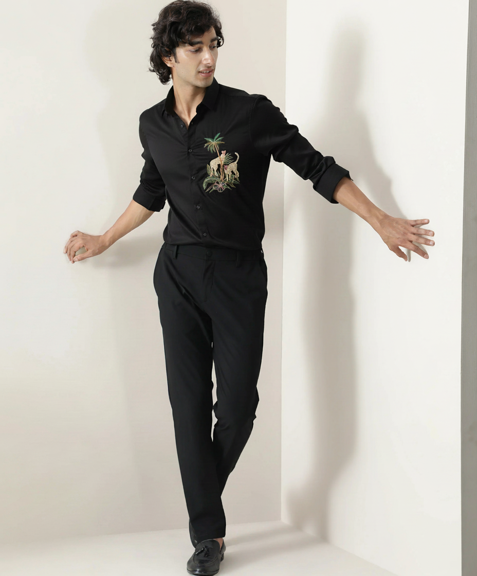 Men’s Black Slim Fit Shirt with Tropical Leopard Embroidery & Classic Collar