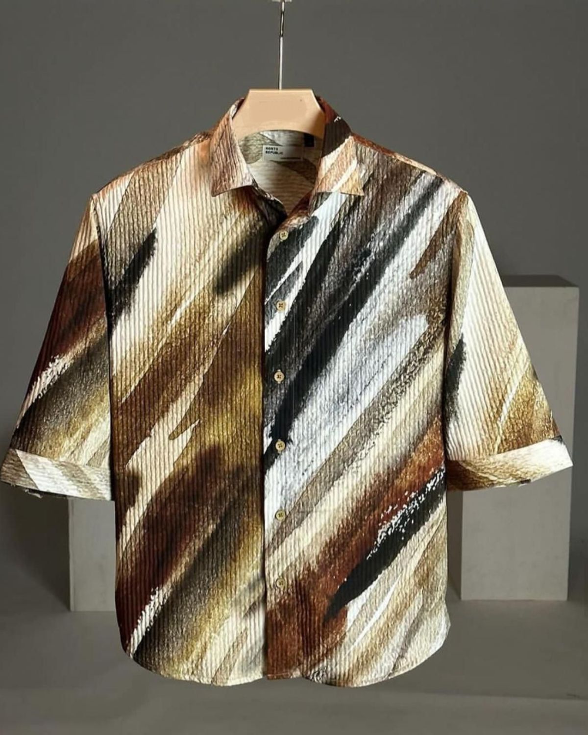 Murmurous Abstract Print Shirt