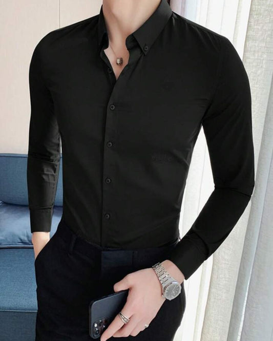 Groovy Black Slim Fit Solid Plain Casual Shirt