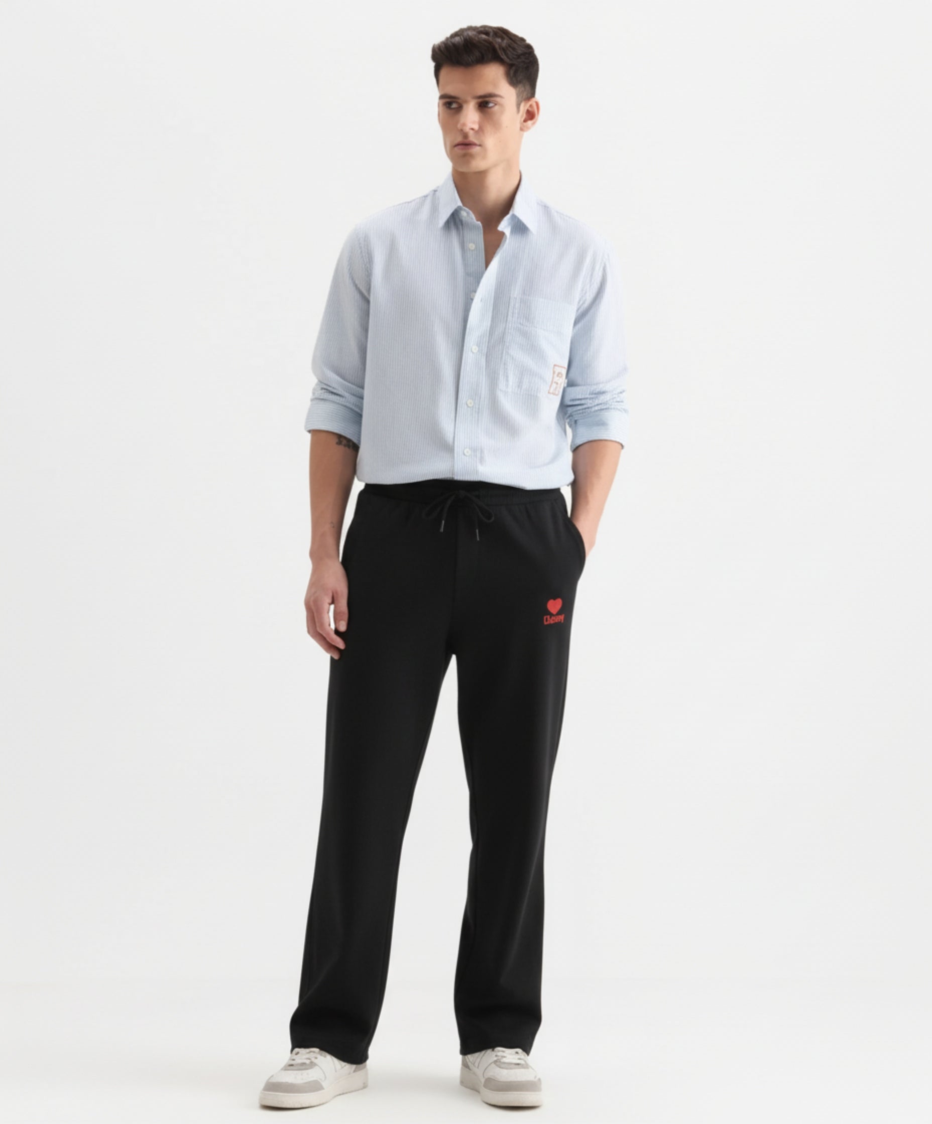 Classic Heart Accent Embroidered Relaxed-Fit Trouser