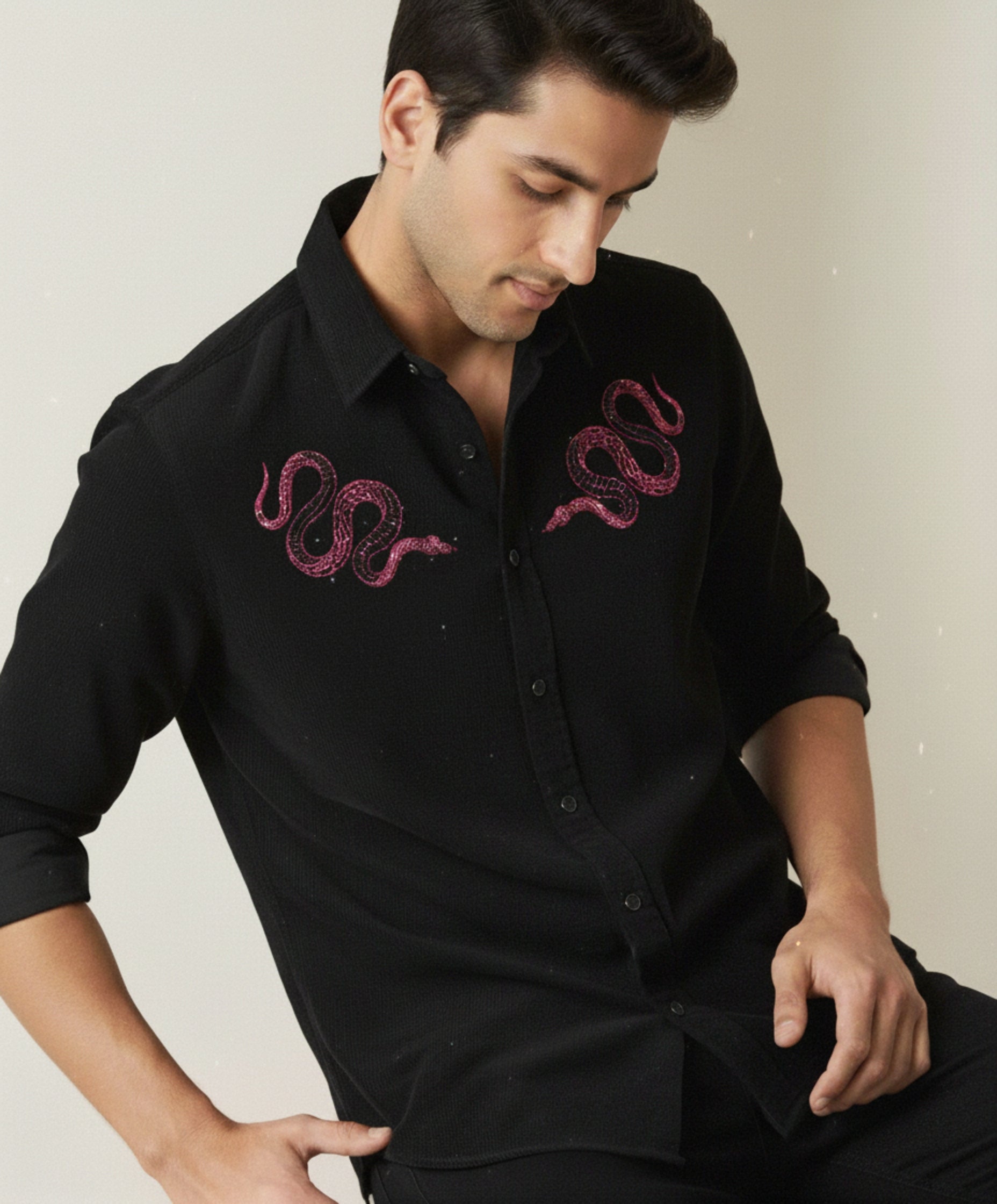 Men's Micro-Ribbed Streetwear Shirt with Pink Snake Embroidery