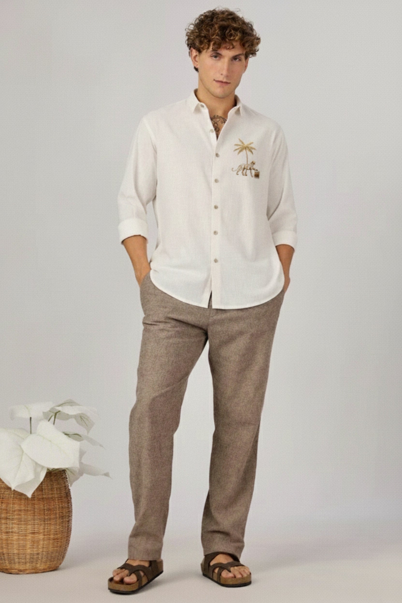 Men's Premium Poplin Shirt with Embroidered Cheetah Motif