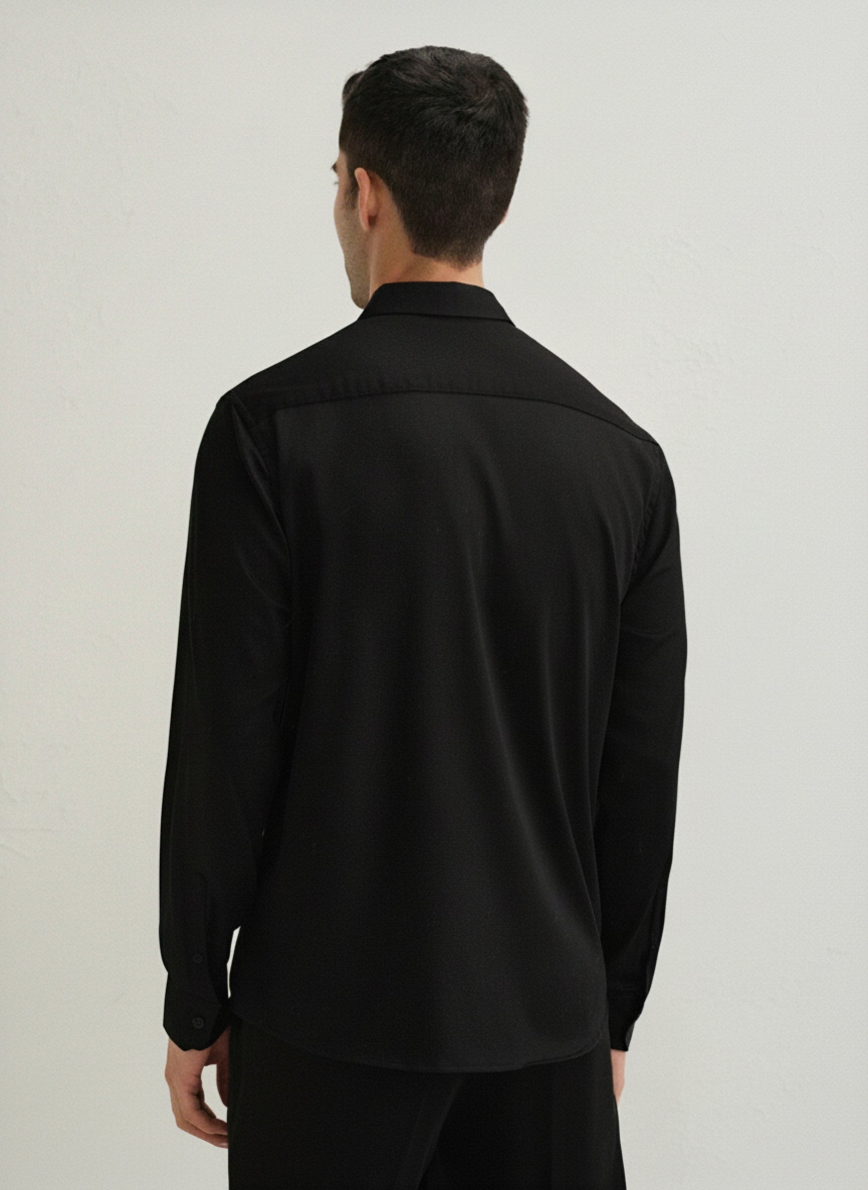 Men's Premium Poplin Shirt with Embroidered Cheetah Motif